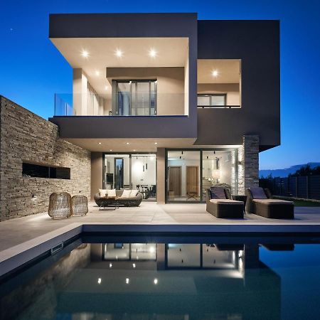 Aguacate Glafki With Heated Private Swimming Pool Villa ซีลีวี ภายนอก รูปภาพ